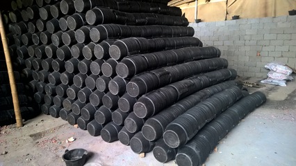 【牛筋建橡塑桶 專(zhuān)用建筑黑色泥漿桶 工業(yè)歸納桶 水桶 畜牧草料桶】?jī)r(jià)格,廠(chǎng)家,圖片,其他塑料制品,浙江省天臺(tái)縣杭恩橡膠制品-